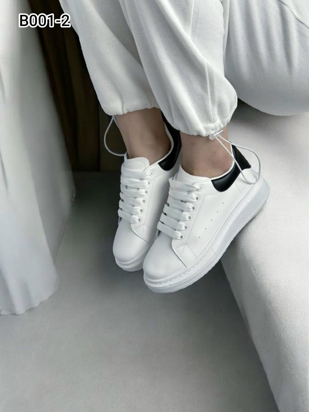 кроссовки александр маккуин женские,,кроссовки женскиe,белые кроссовки,модные кроссовки