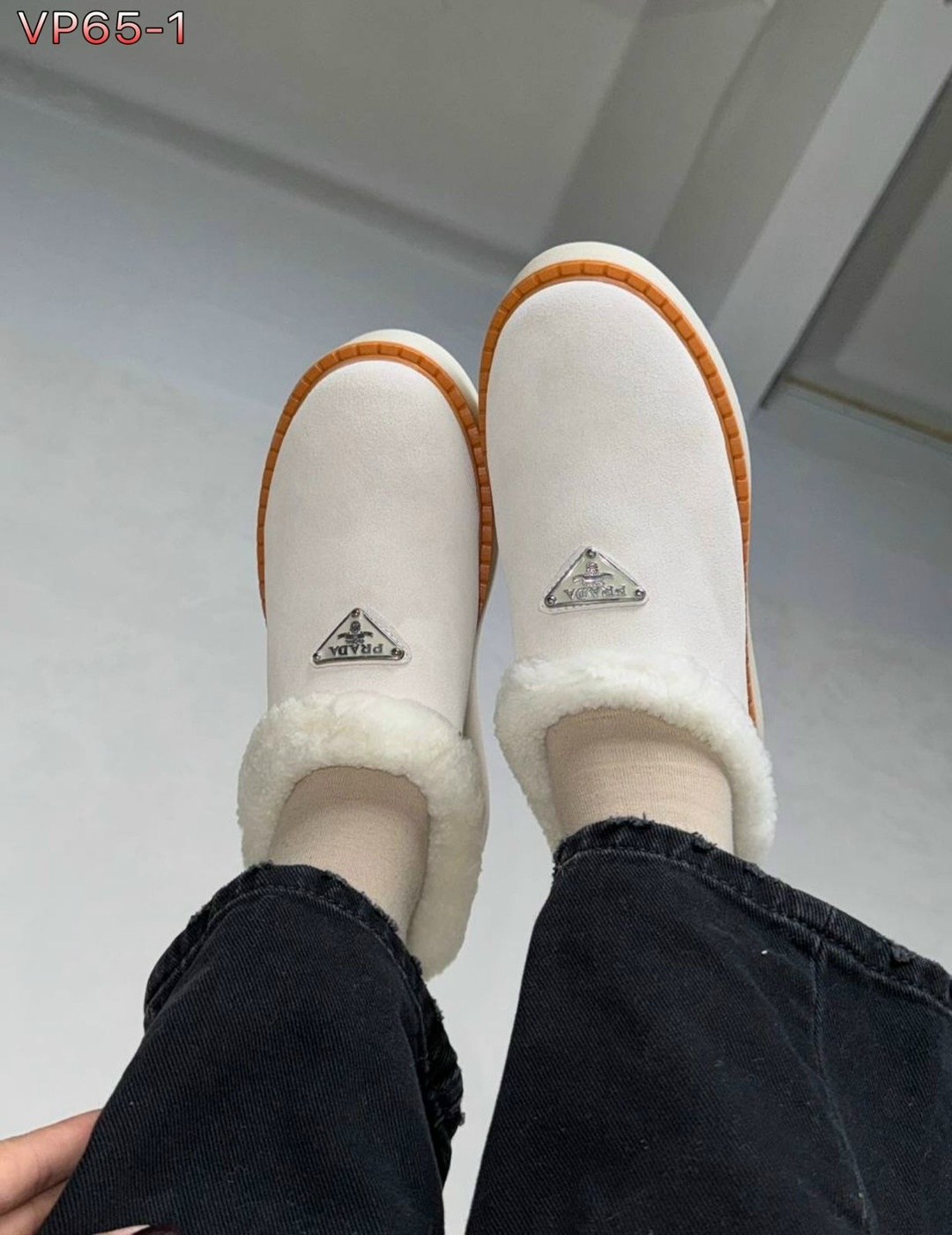 ,угги женские,женская ,тапки меховые,белые тапочки