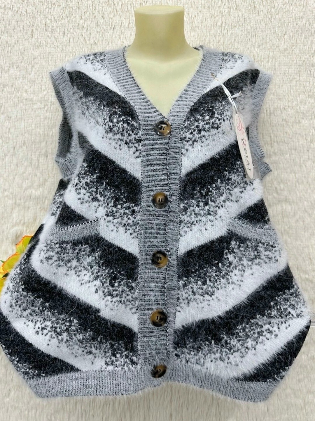 жилетки оптом,жилет вязаный женский,жилет вязаный,жилетка женская,теплый жилет