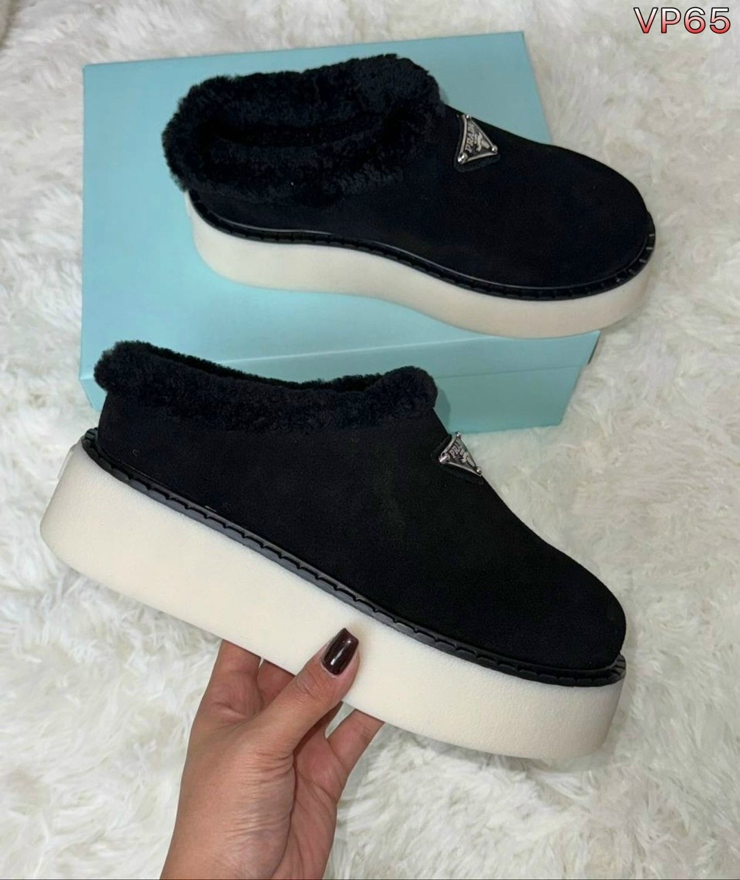 ,угги женские,женская ,тапки меховые,белые тапочки