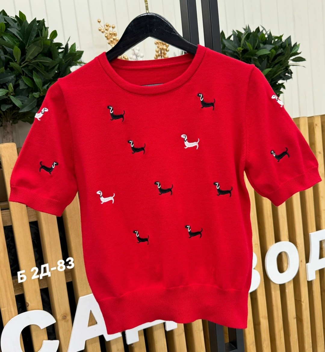 футболки женская,свитер с вышивкой,свитера женские,футболки для женщин,трикотажная футболка