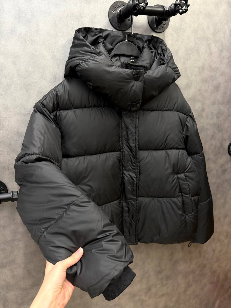 куртка пуховик оверсайз,куртка пуховик,зимняя куртка пуховик,женская короткая куртка с капюшоном,куртка пуховик женская