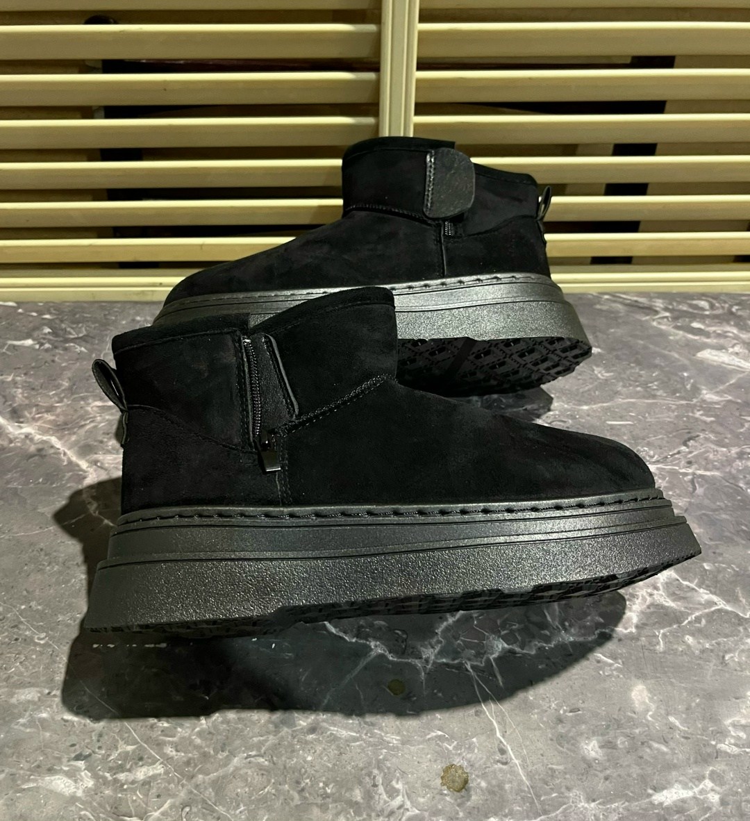 ,угги женские,угги женские черные,женские зимние ботинки,угги зимние на платформе