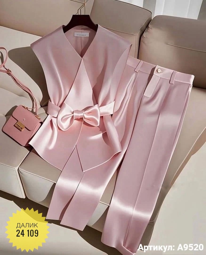 брючные костюмы женские,брючный костюм элегантный,костюмы брючный,женские костюмы,костюмы голубые