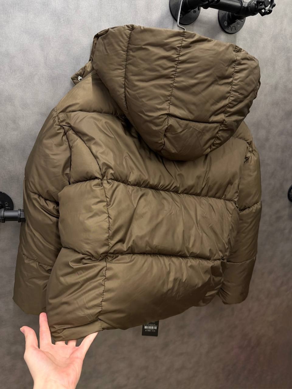 куртка пуховик оверсайз,куртка пуховик,зимняя куртка пуховик,женская короткая куртка с капюшоном,куртка пуховик женская