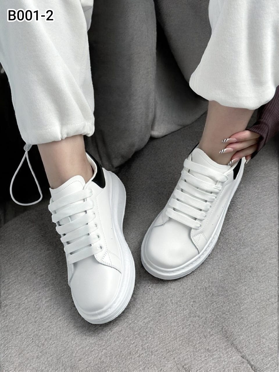 кроссовки александр маккуин женские,,кроссовки женскиe,белые кроссовки,модные кроссовки