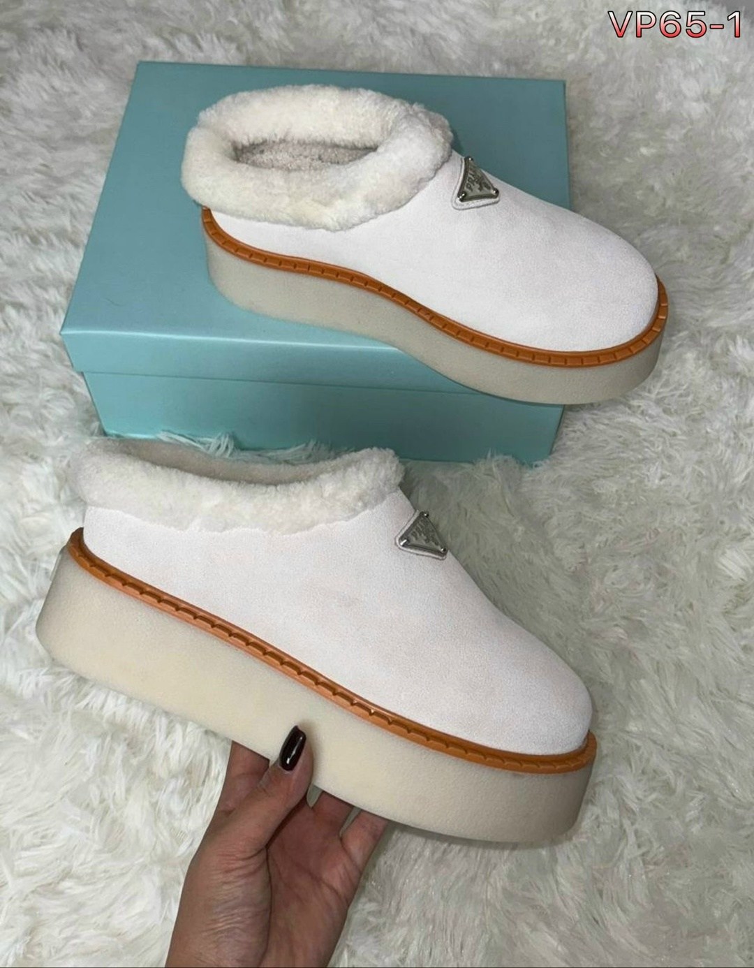 ,угги женские,женская ,тапки меховые,белые тапочки
