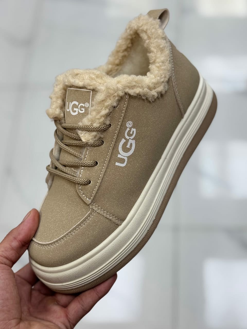 ,кроссовки зимние женские,зимние кроссовки,кроссовки женскиe,кеды ugg женские