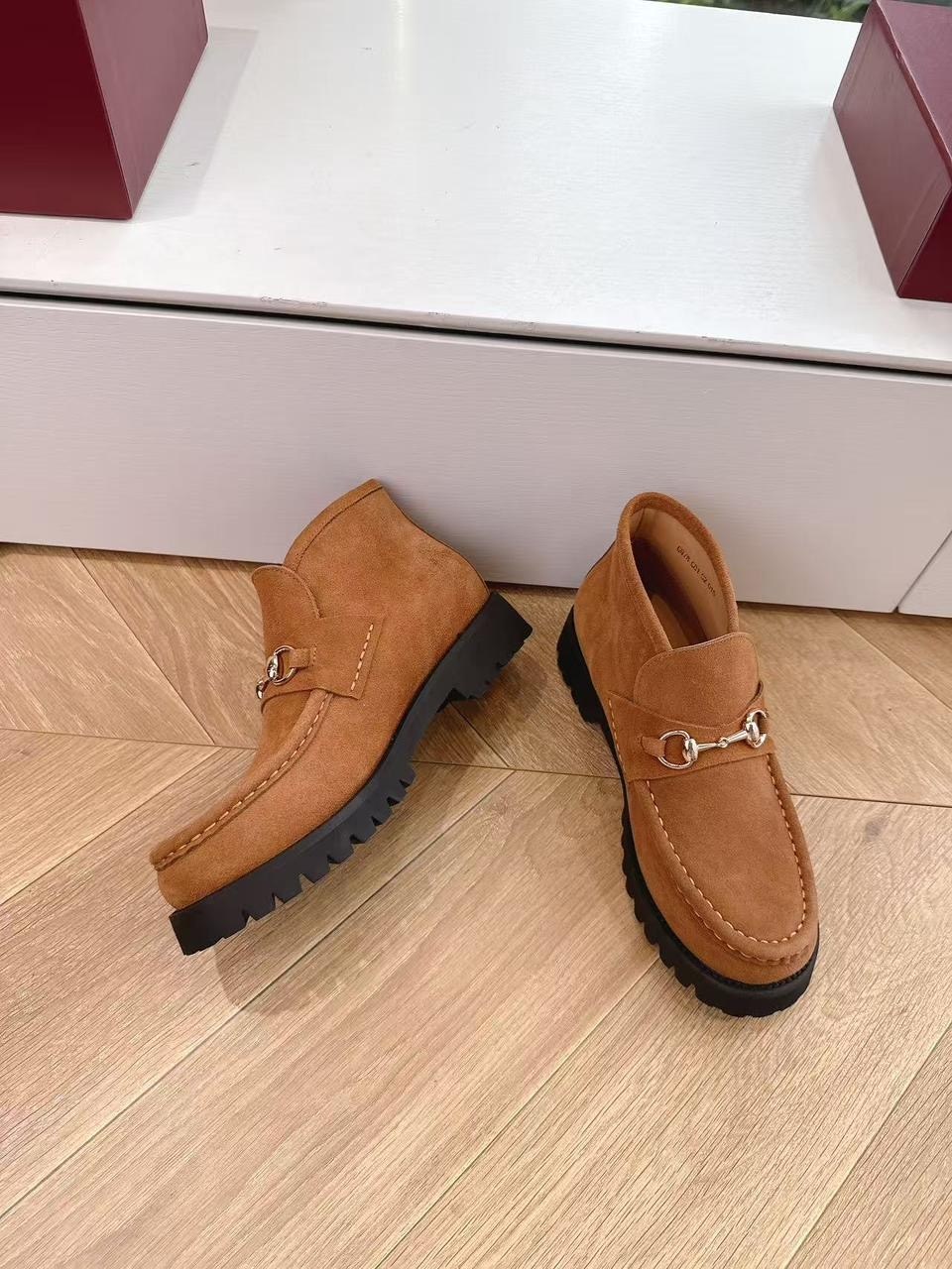 ботинки gucci,,лоферы gucci,замшевые ботинки,брендовая