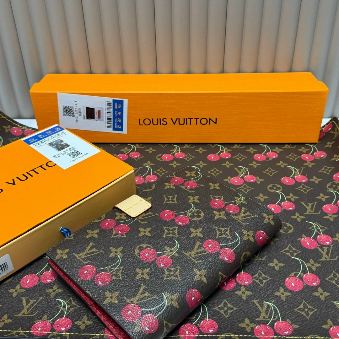 louis vuitton monogram,кошелек louis vuitton,кардхолдер louis vuitton,vuitton vuitton,louis vuitton murakami