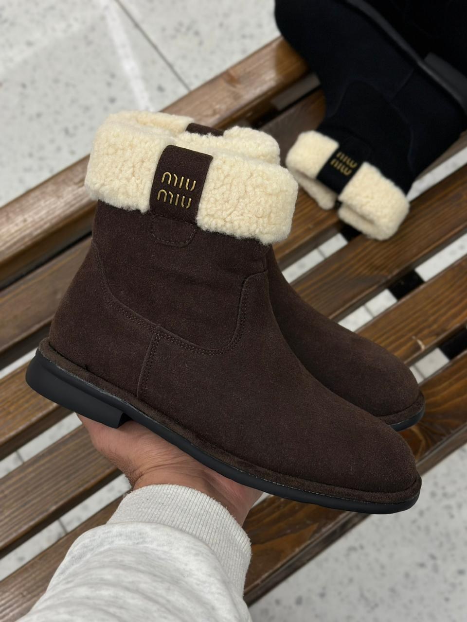 зимняя  женская,,ботинки зимние женские,ботинки женские,ботинки miu miu