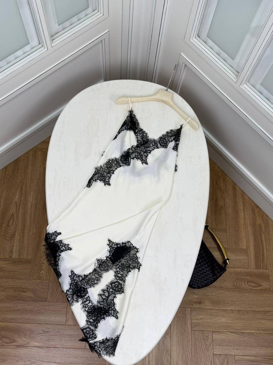 платье с кружевами,модное платье,итальянское платье с кружевом,повседневные платья