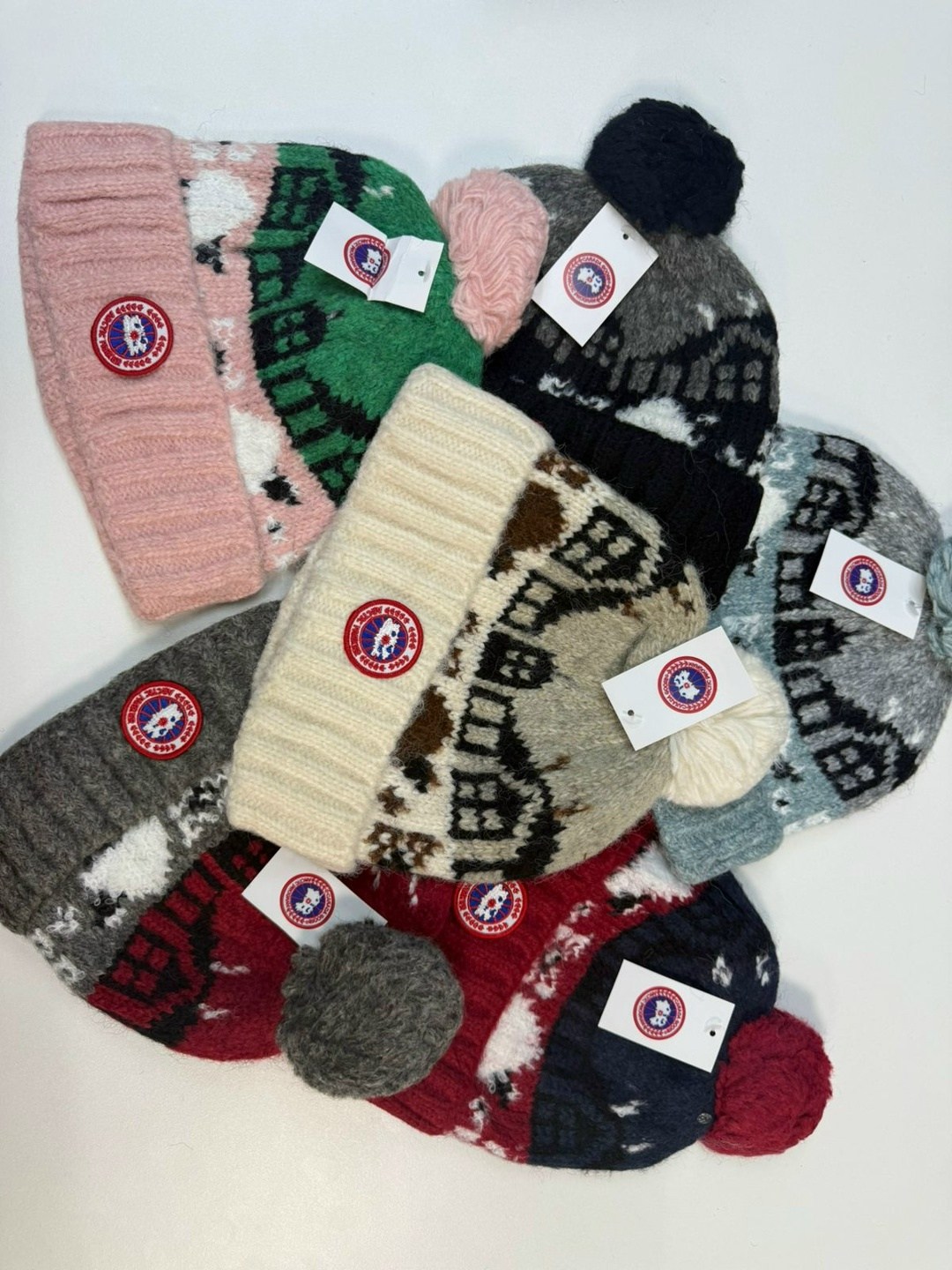 шапка miu miu,шапка celine,шапка бини,шапка модная,вязаная шапка