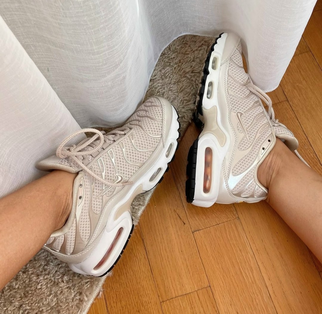 кроссовки,nike air max plus,nike air max plus premium,nike air max plus tn,женские кроссовки nike air max plus