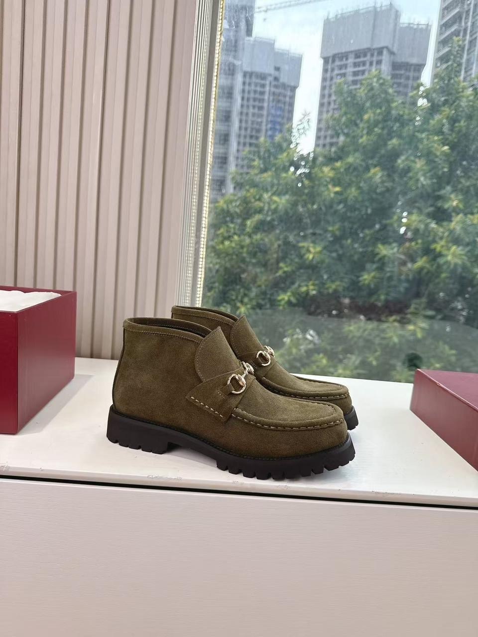 ботинки gucci,,лоферы gucci,замшевые ботинки,брендовая