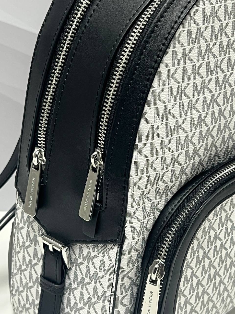 женский рюкзак michael kors,рюкзак michael kors,рюкзак,брендовые рюкзаки,рюкзак michael kors rhea