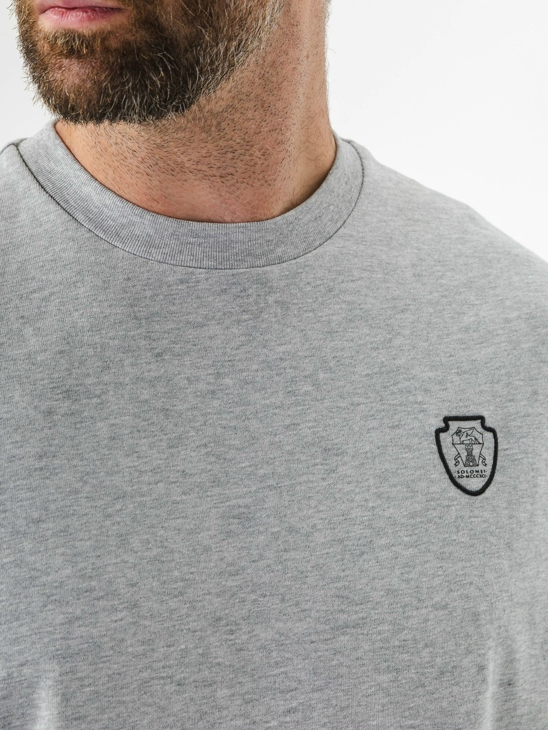 серый свитшот,свитшот и толстовка,мужские свитшоты,свитшот мужская,толстовка серая