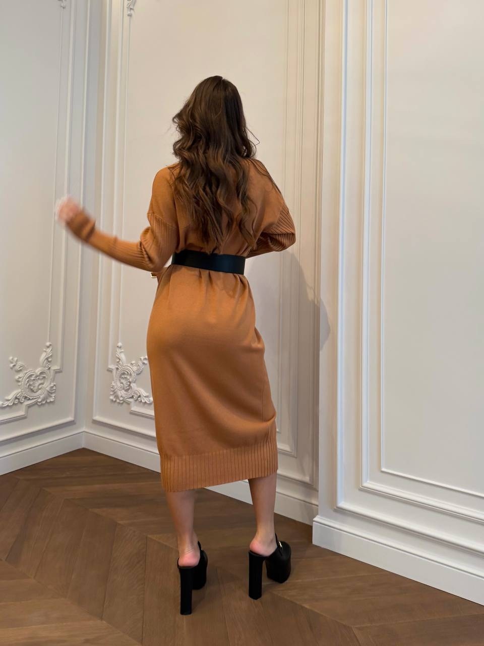 трикотажное платье,шерстяное платье,платье вязаное,платье лапша с поясом,платье осеннее