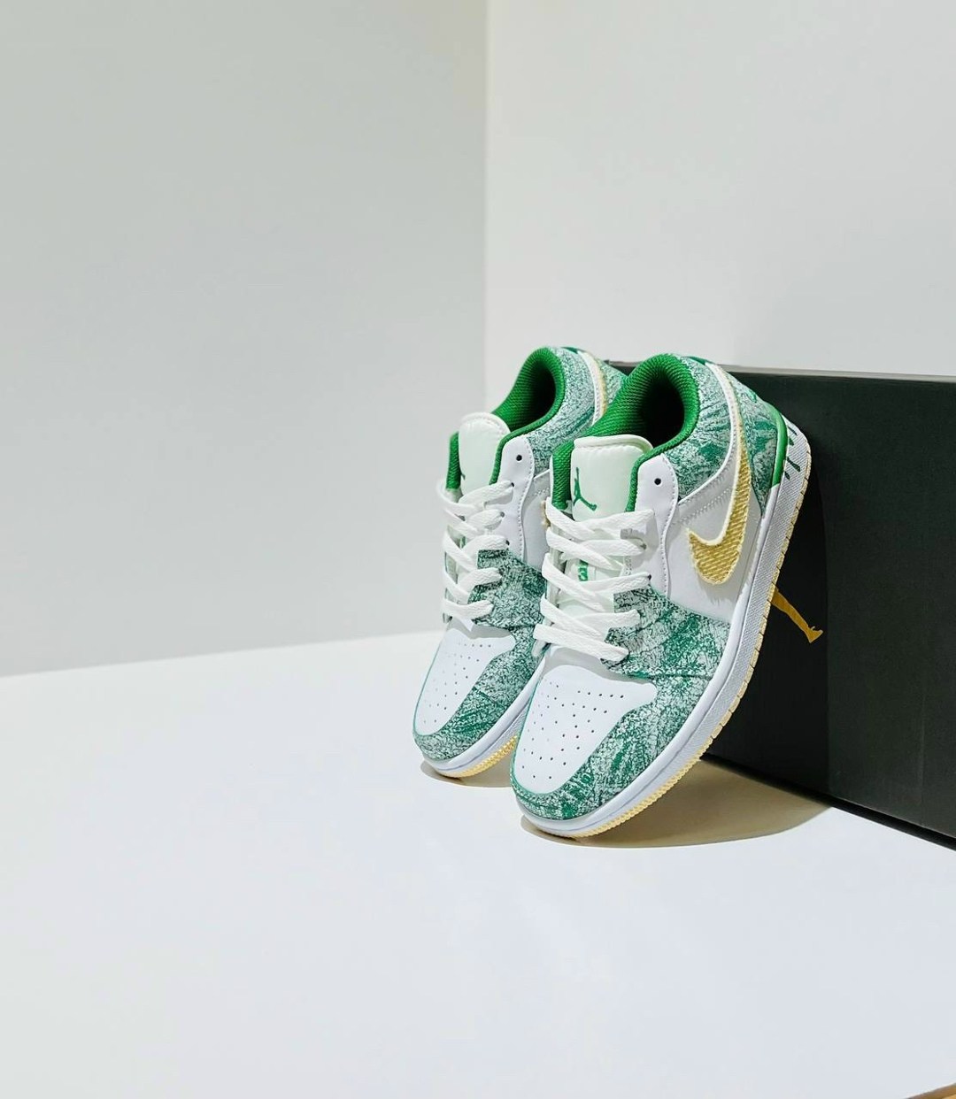 air jordan 1 low new emerald,кроссовки,оригинальные кроссовки, женская,спортивная