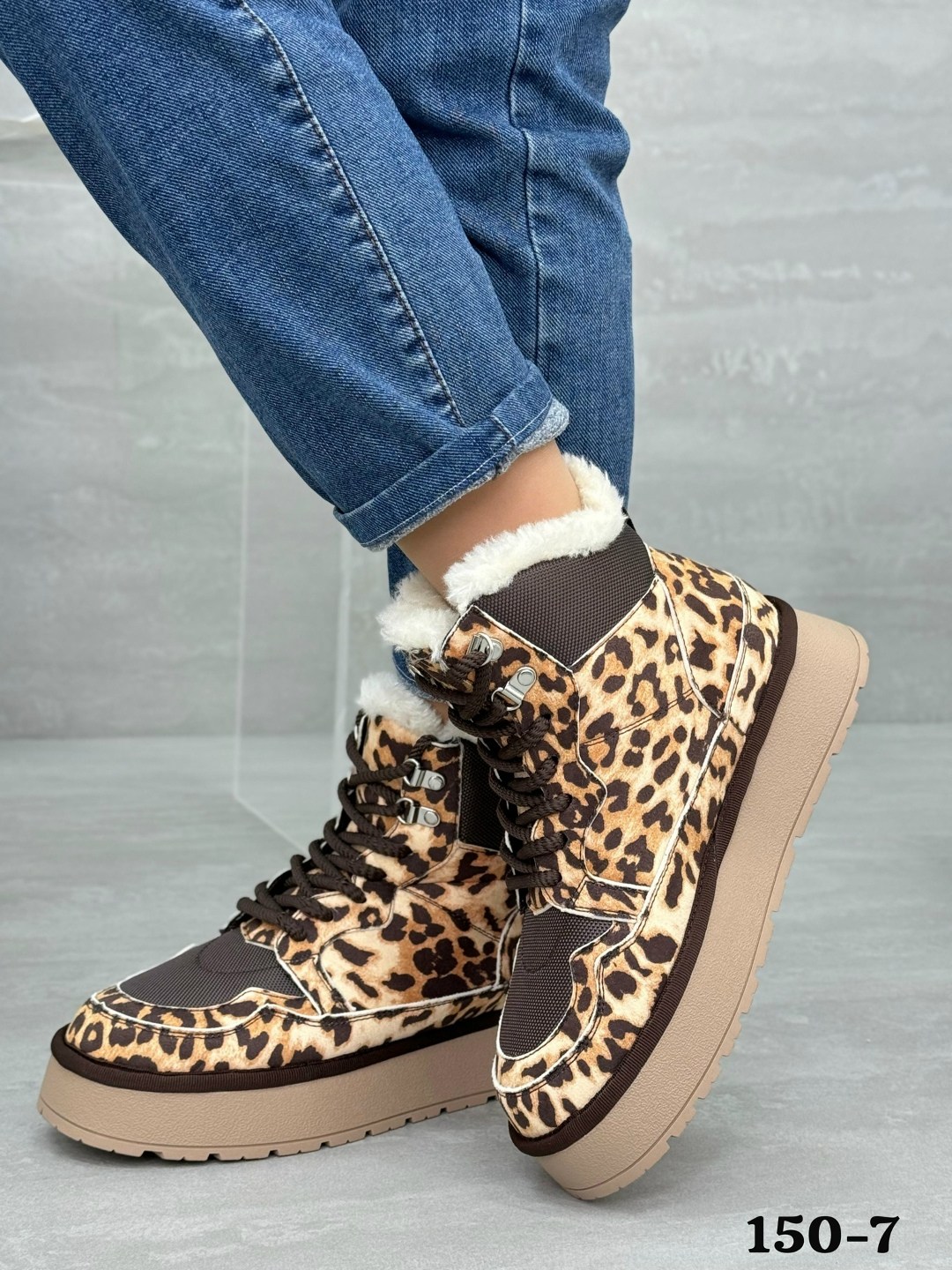 ,зимняя женская ,зимние женские кроссовки,ботинка женские зимние,женская