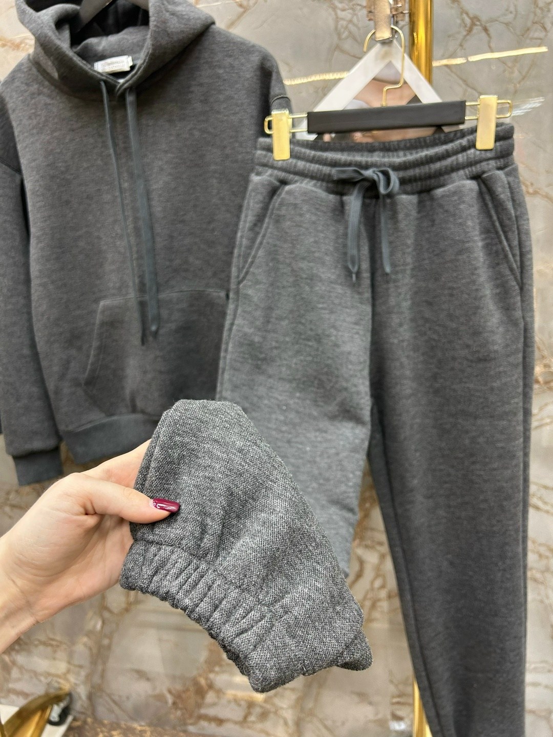 спортивный костюм brunello cucinelli,костюм brunello cucinelli,спортивные костюм,костюм кашемировый