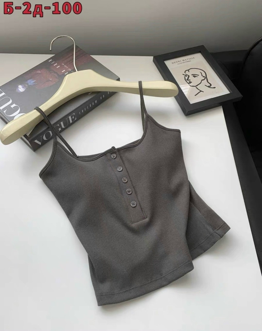 топ женский трикотажный,топ женская майка,топ женский,майка женская,женский топ на бретелях