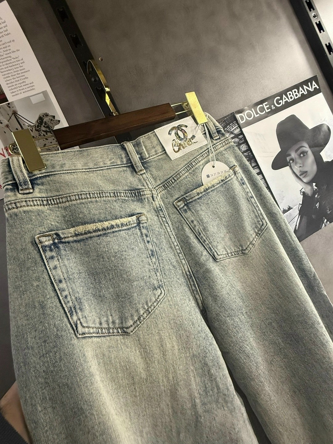 джинсы стильные,женские джинсы,широкие джинсы,модные джинсы,джинсы джинсы