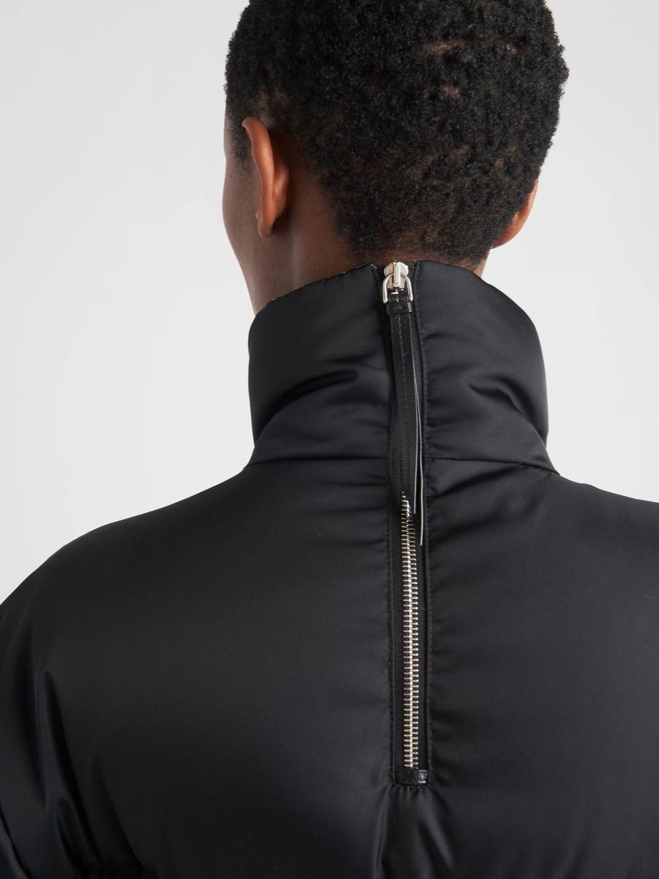 пуховик для женщин,пуховик двусторонний,черный пуховик,пуховик,пуховик прада