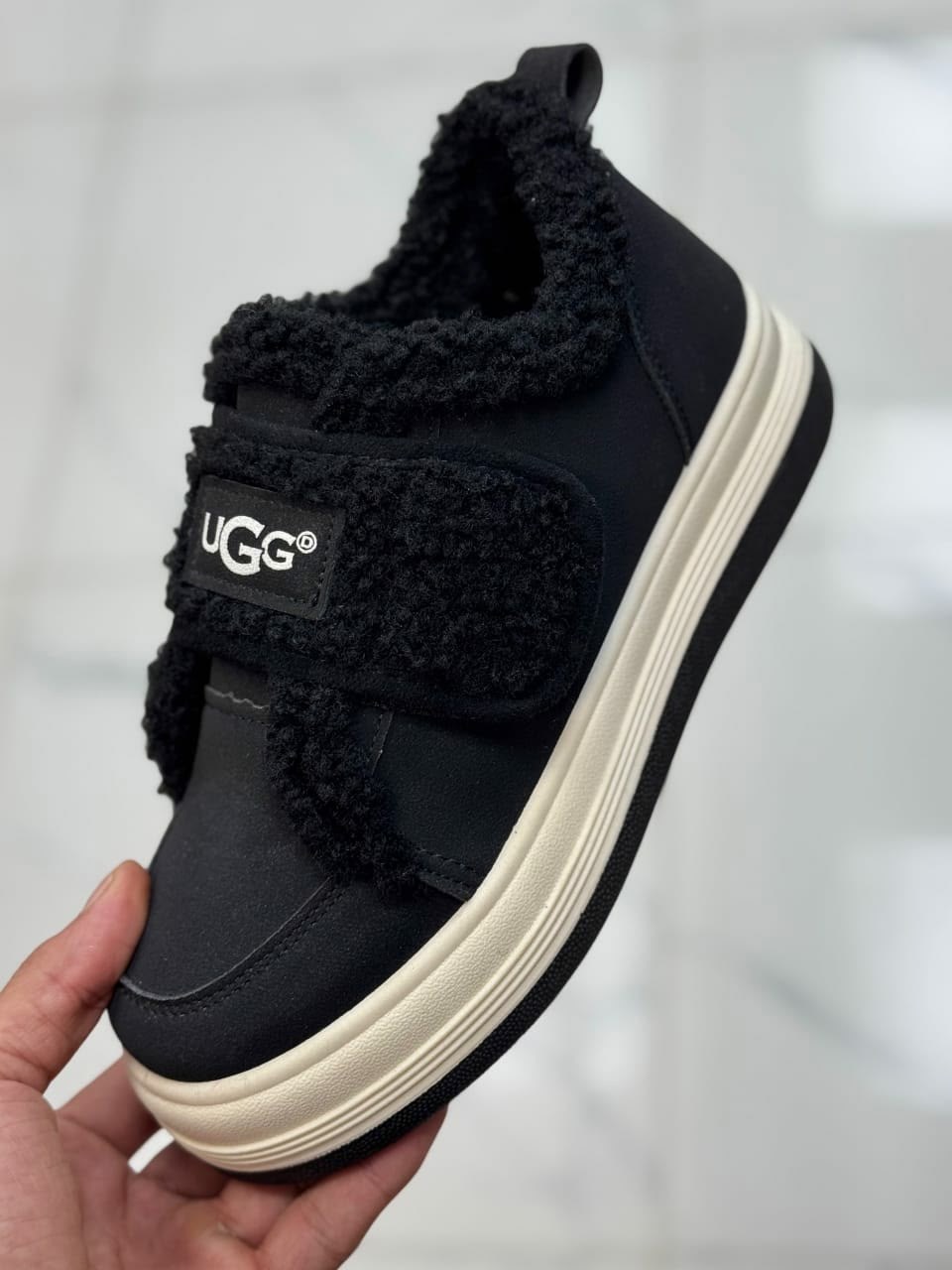 ,кроссовки зимние женские,зимние кроссовки,кроссовки женскиe,кеды ugg женские