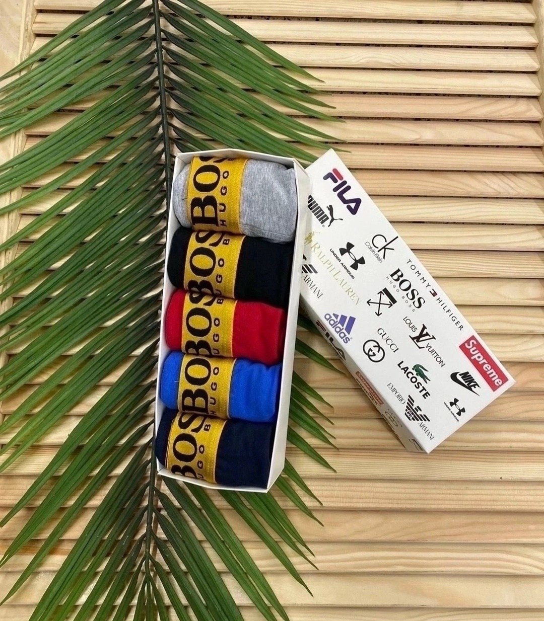 набор трусов томми хилфигер 5 шт в,комплект трусов мужских,комплект трусов боксеры tommy hilfiger,набор мужских трусов,нижнее белье подарочный набор