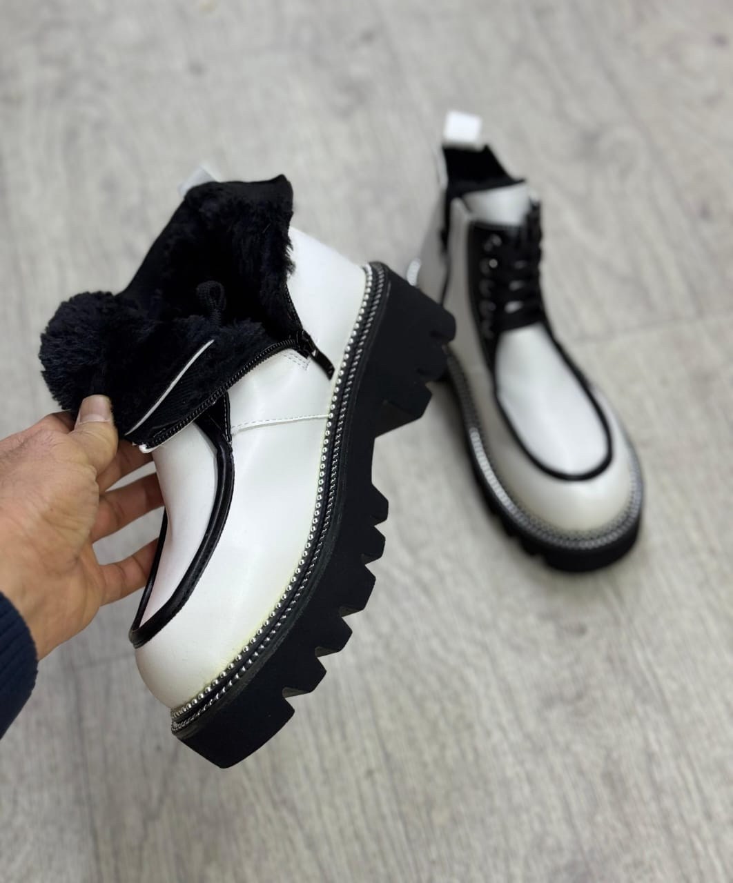 ,ботинки женские,белые ботинки,модные ботинки,женская