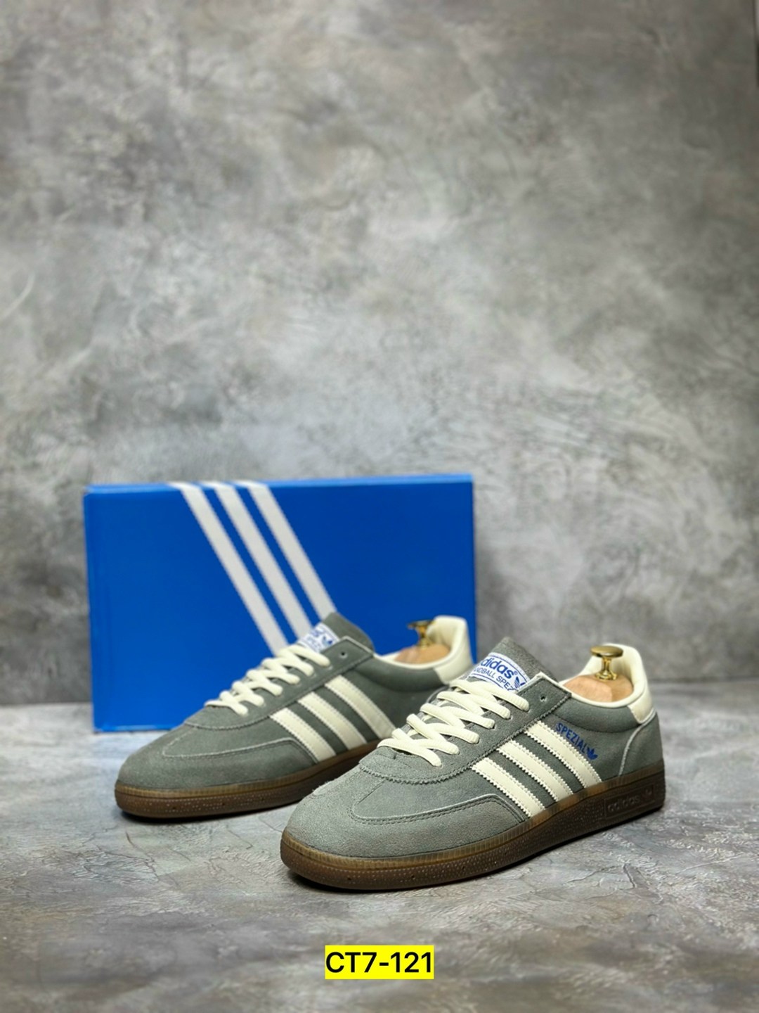 кроссовки adidas spezial,кроссовки adidas handball spezial,,кроссовки adidas,adidas handball spezial