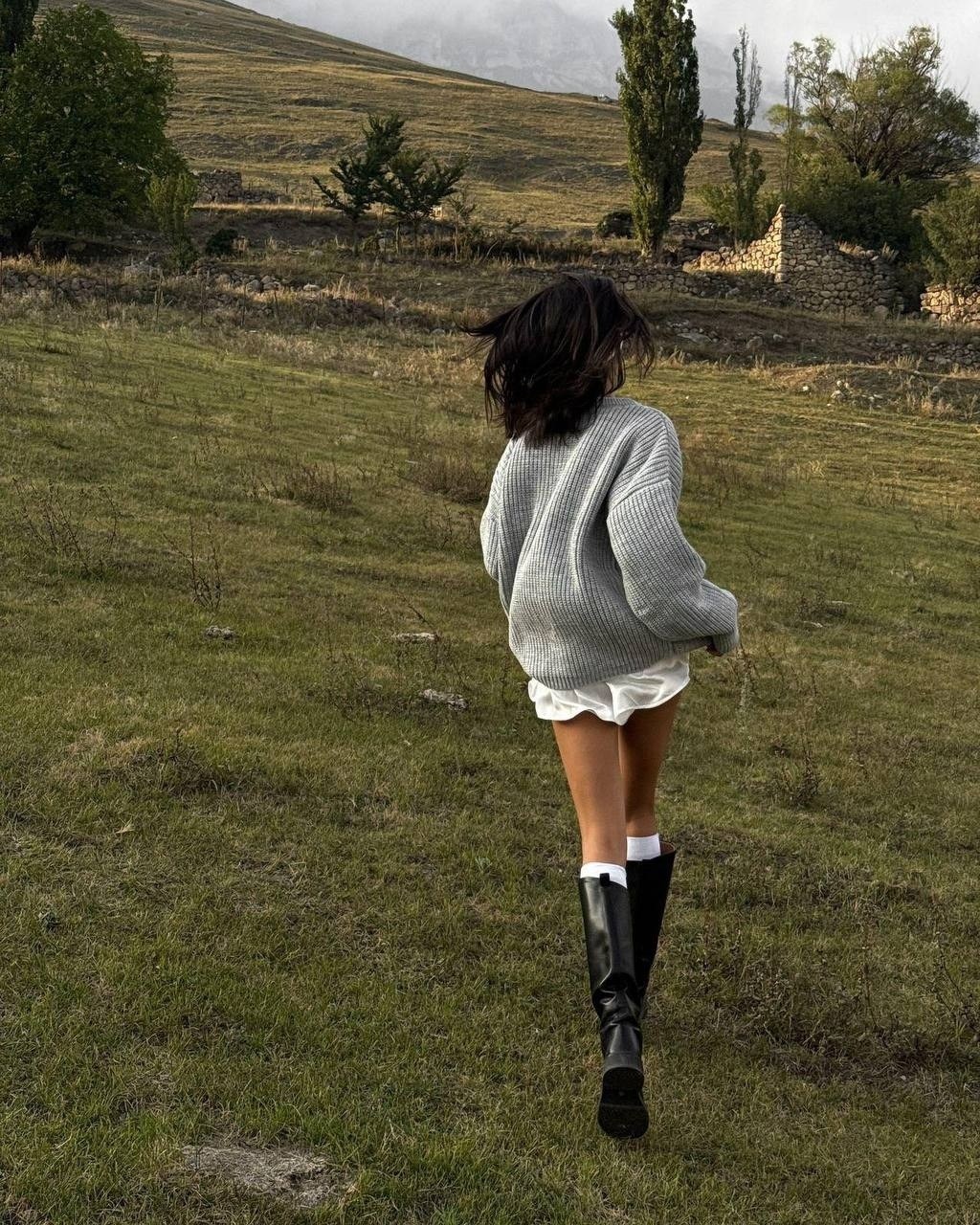 свитер крупной вязки,свитер оверсайз вязаный,свитер оверсайз удлиненный,свитер вязаный длинный оверсайз,джемпер оверсайз