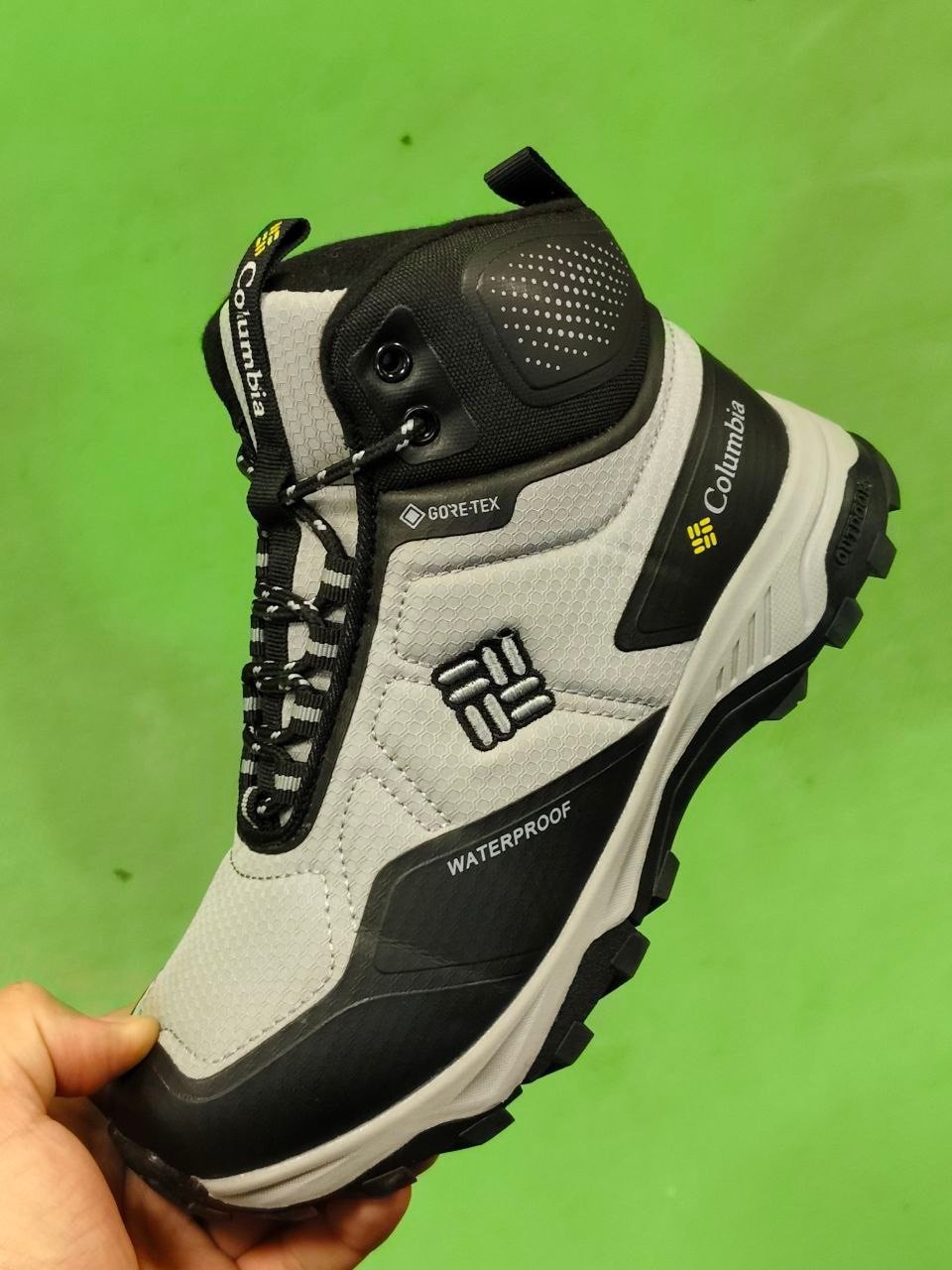 кроссовки adidas зимние,кроссовки зимние мужские адидас,зимние кроссовки adidas climaproof,кроссовки,ботинки зимние adidas climaproof