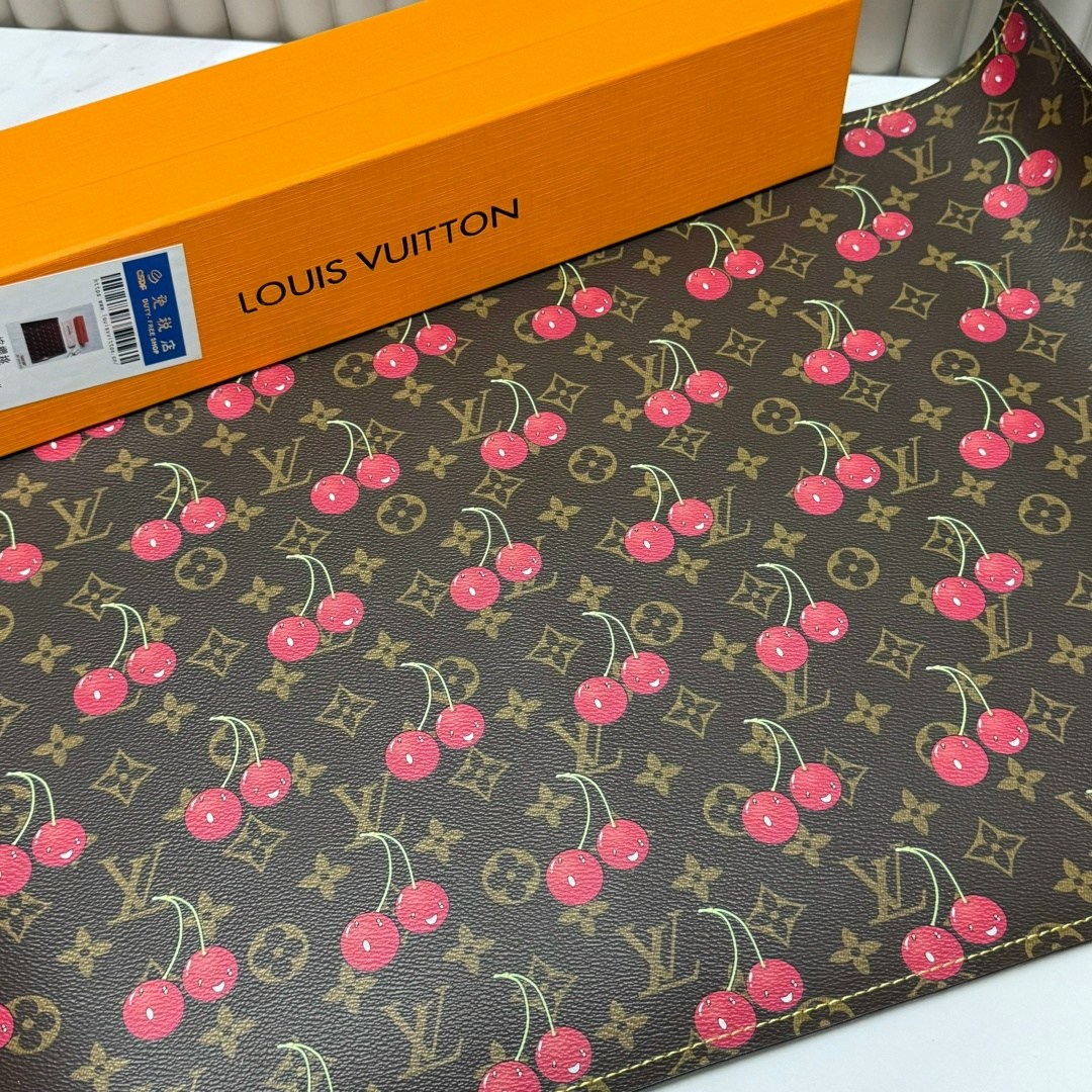 louis vuitton monogram,кошелек louis vuitton,кардхолдер louis vuitton,vuitton vuitton,louis vuitton murakami