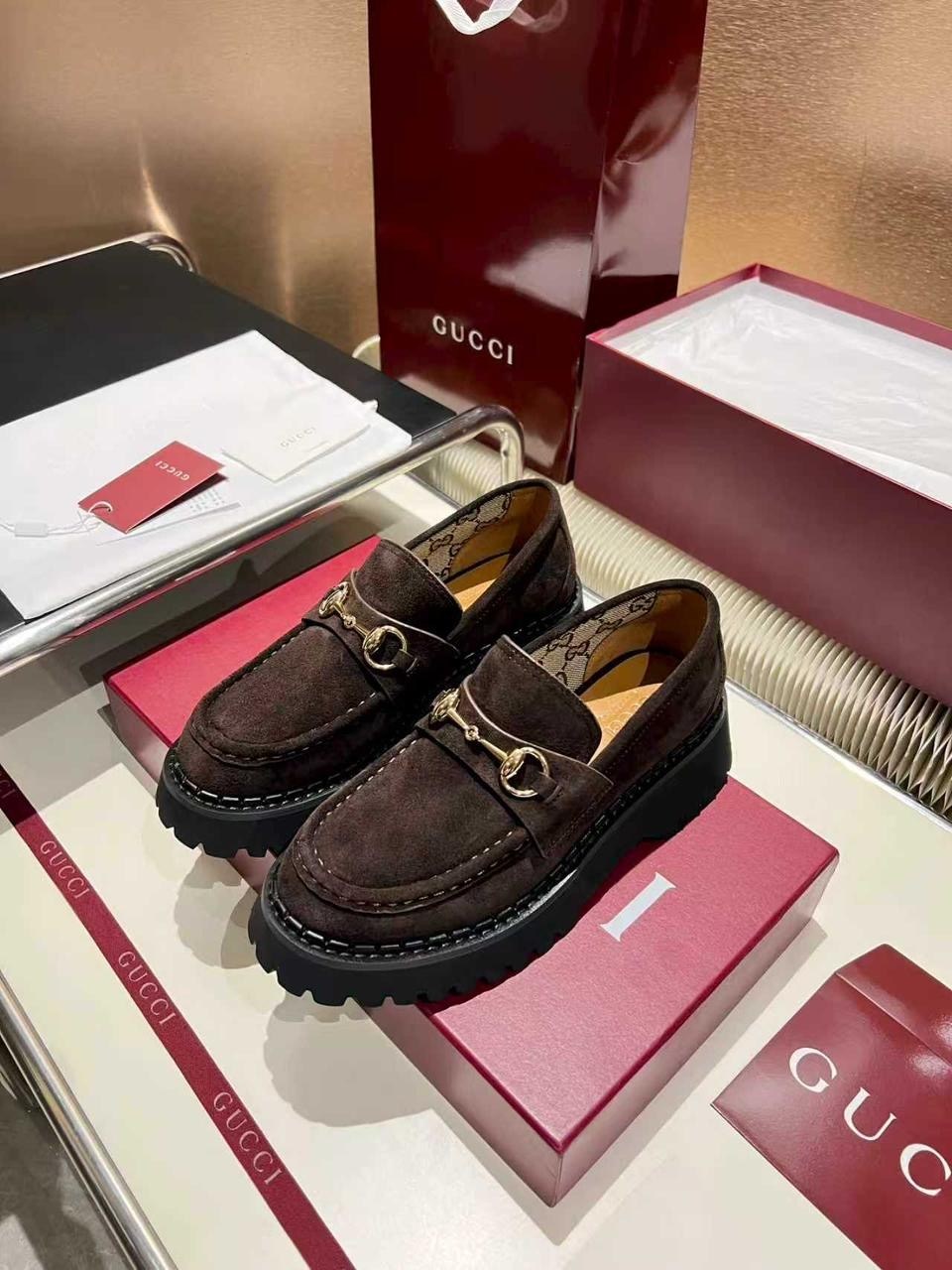 ,лоферы женские gucci,лоферы гуччи,лоферы gucci,лоферы гуччи дерби