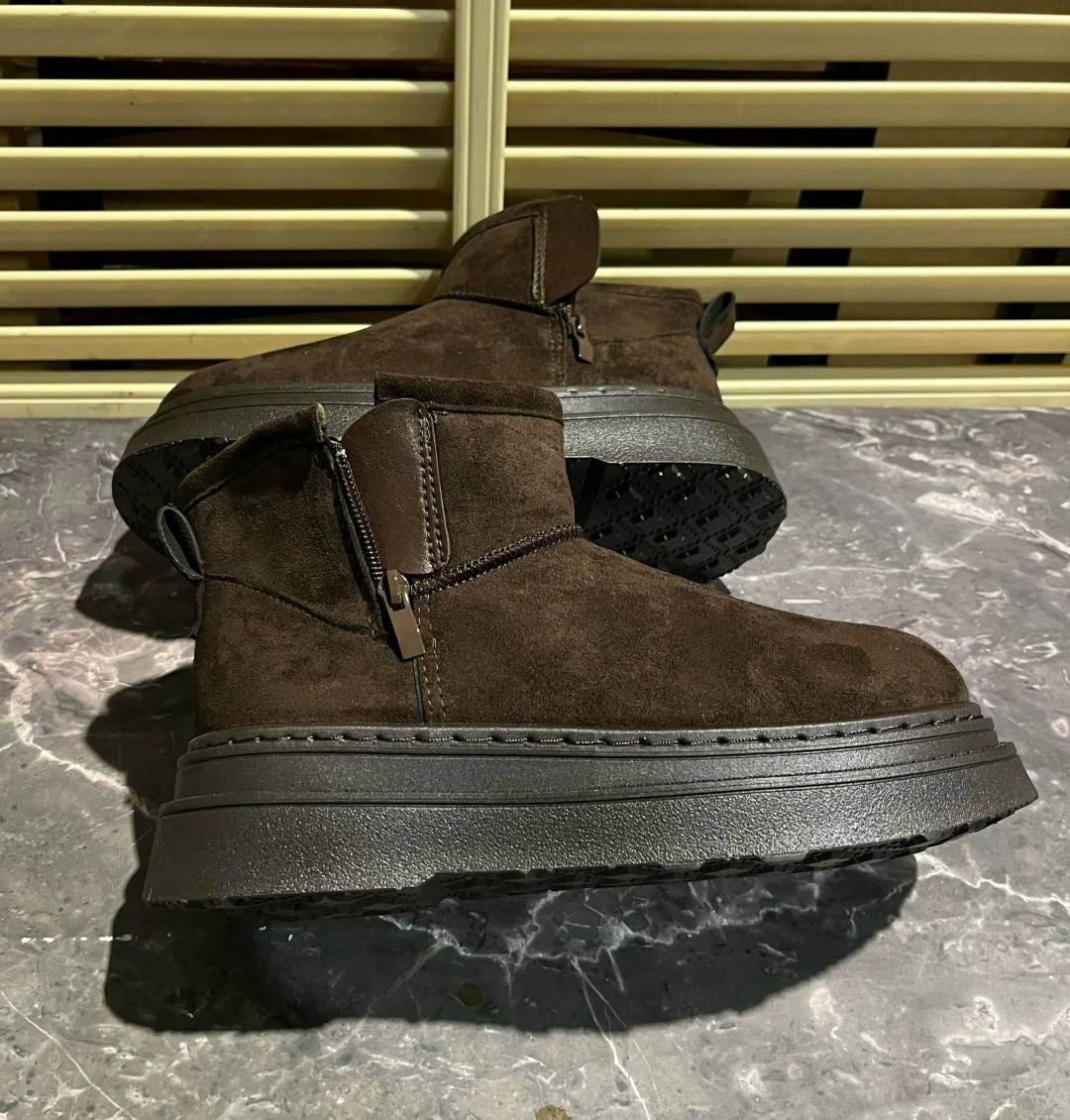 ,угги женские,угги женские черные,женские зимние ботинки,угги зимние на платформе