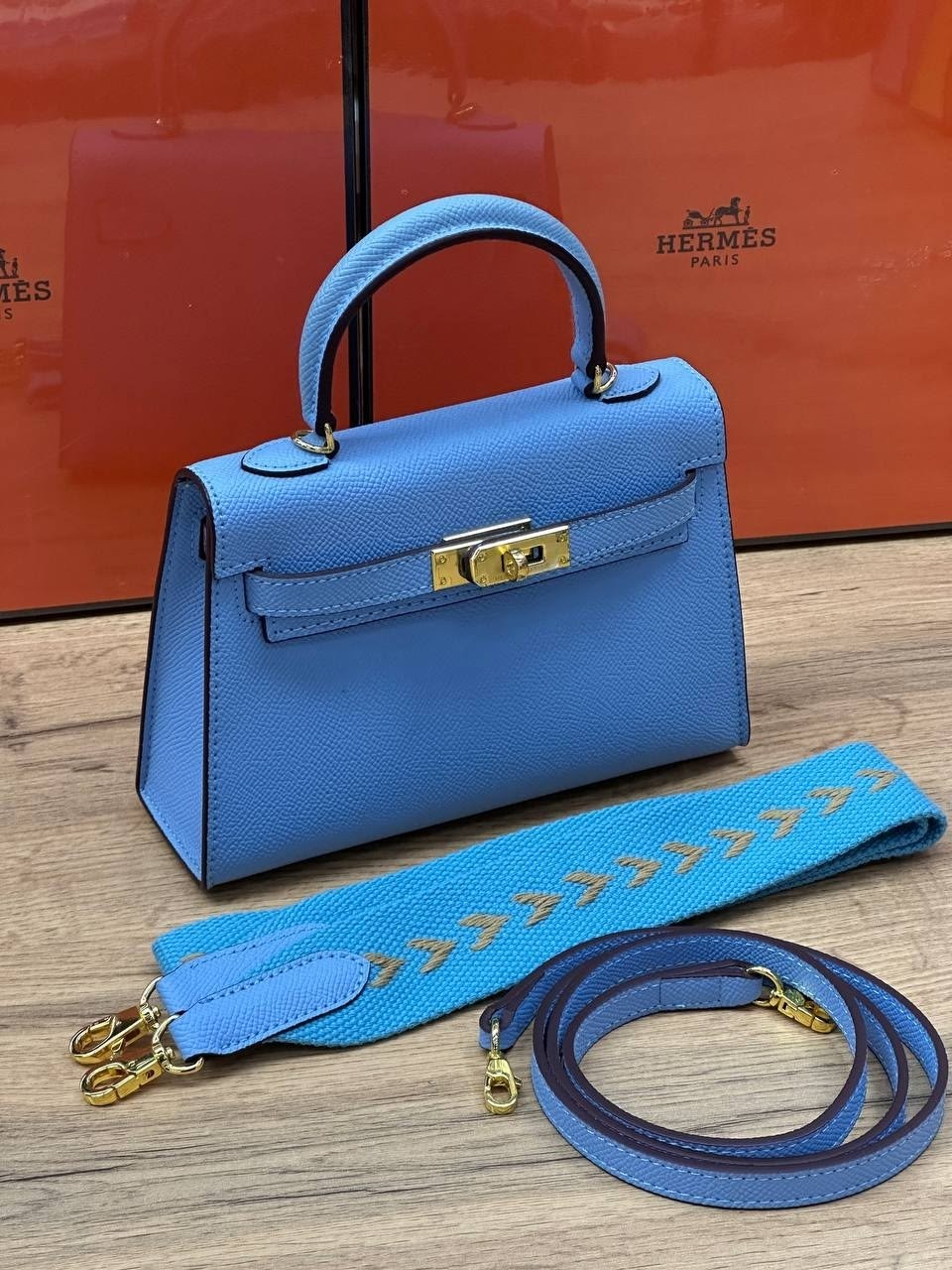 hermes сумка,женская сумка hermes,гермес сумка,сумка hermes kelly mini,hermes сумка на плечо