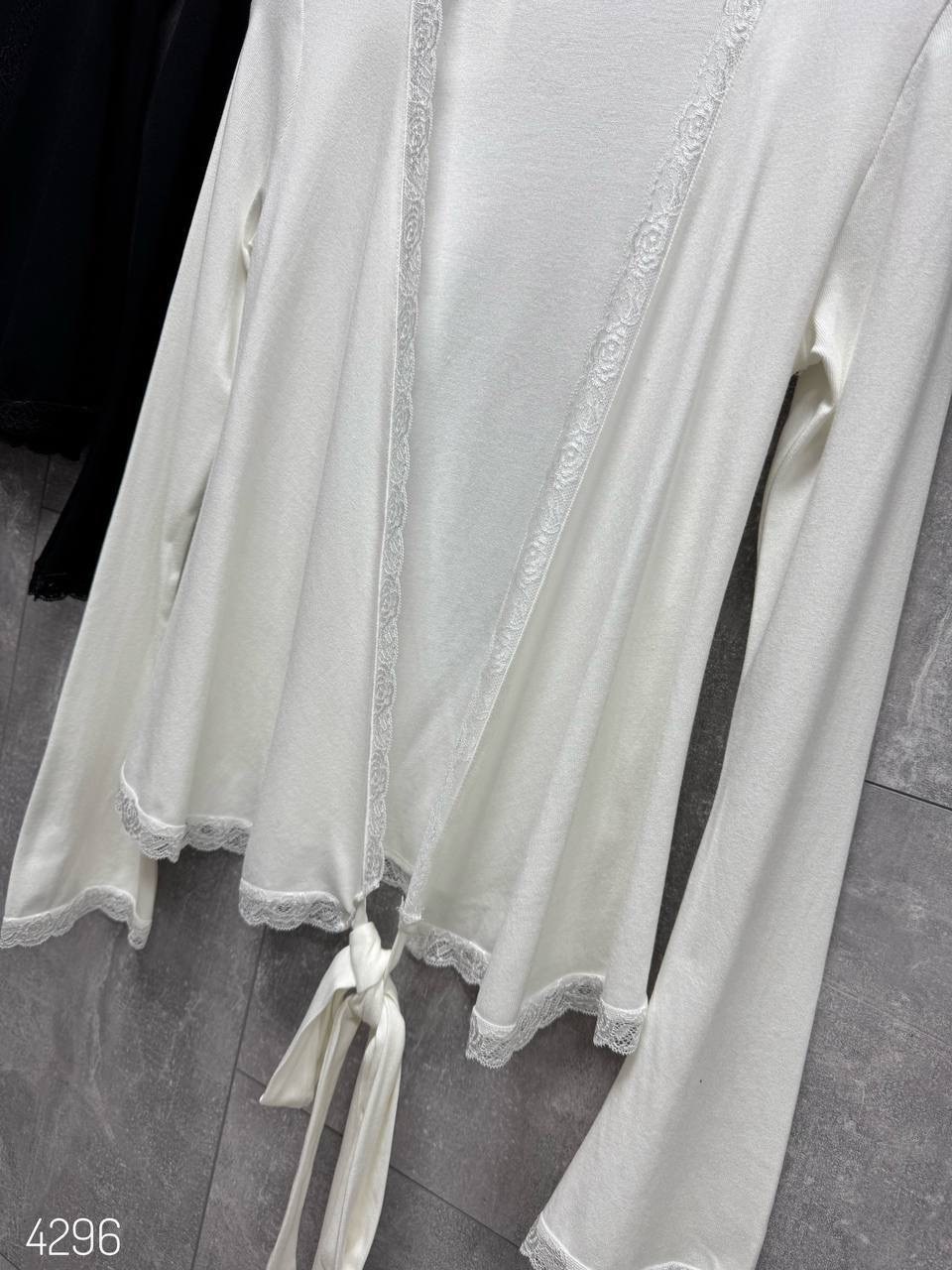 кофта с вырезом,кофта женский,трикотажный костюм,блузка женская