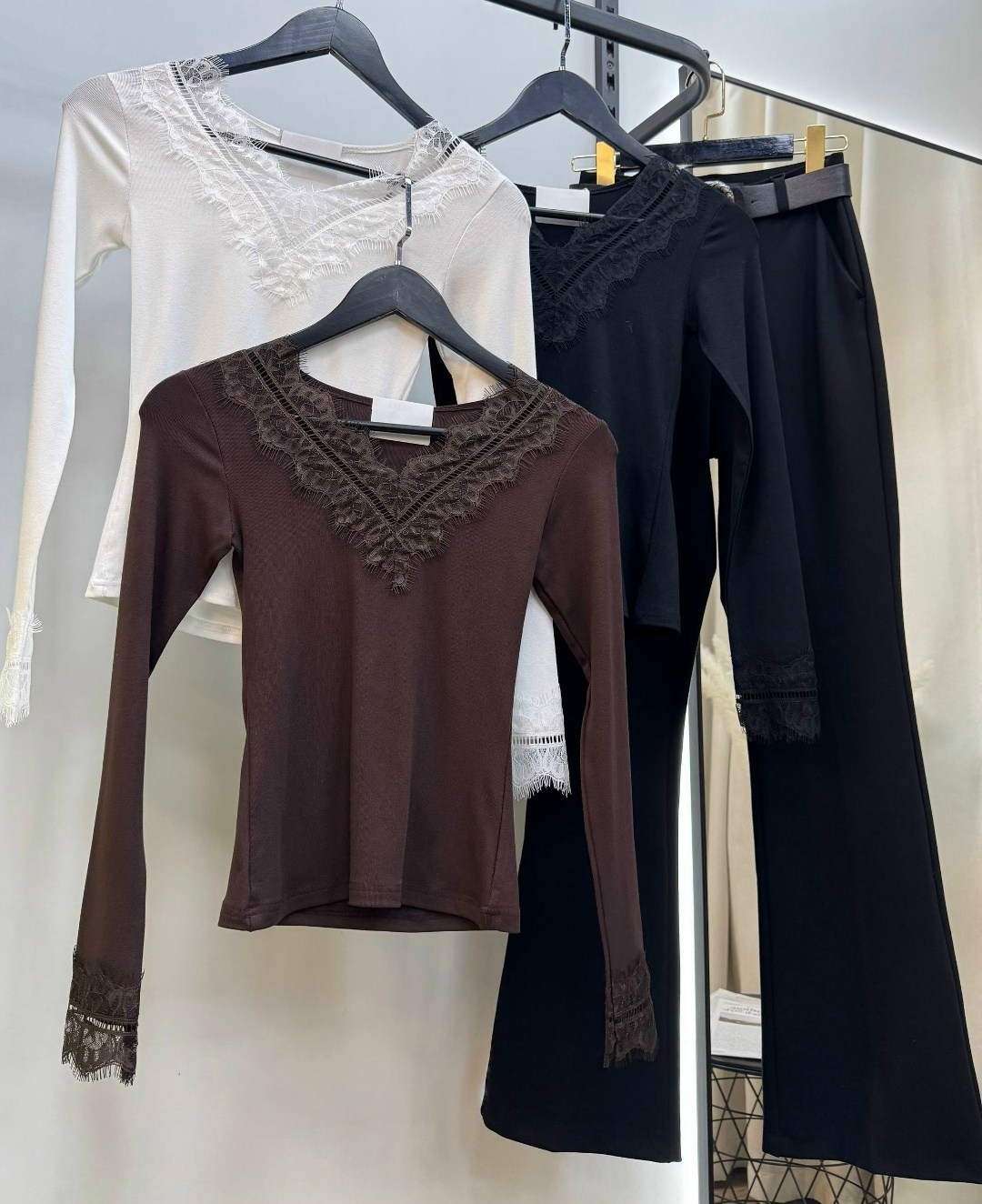 кофта с кружевами,блузка кружевная,блузка с кружевами,женская кофта,женская блузка