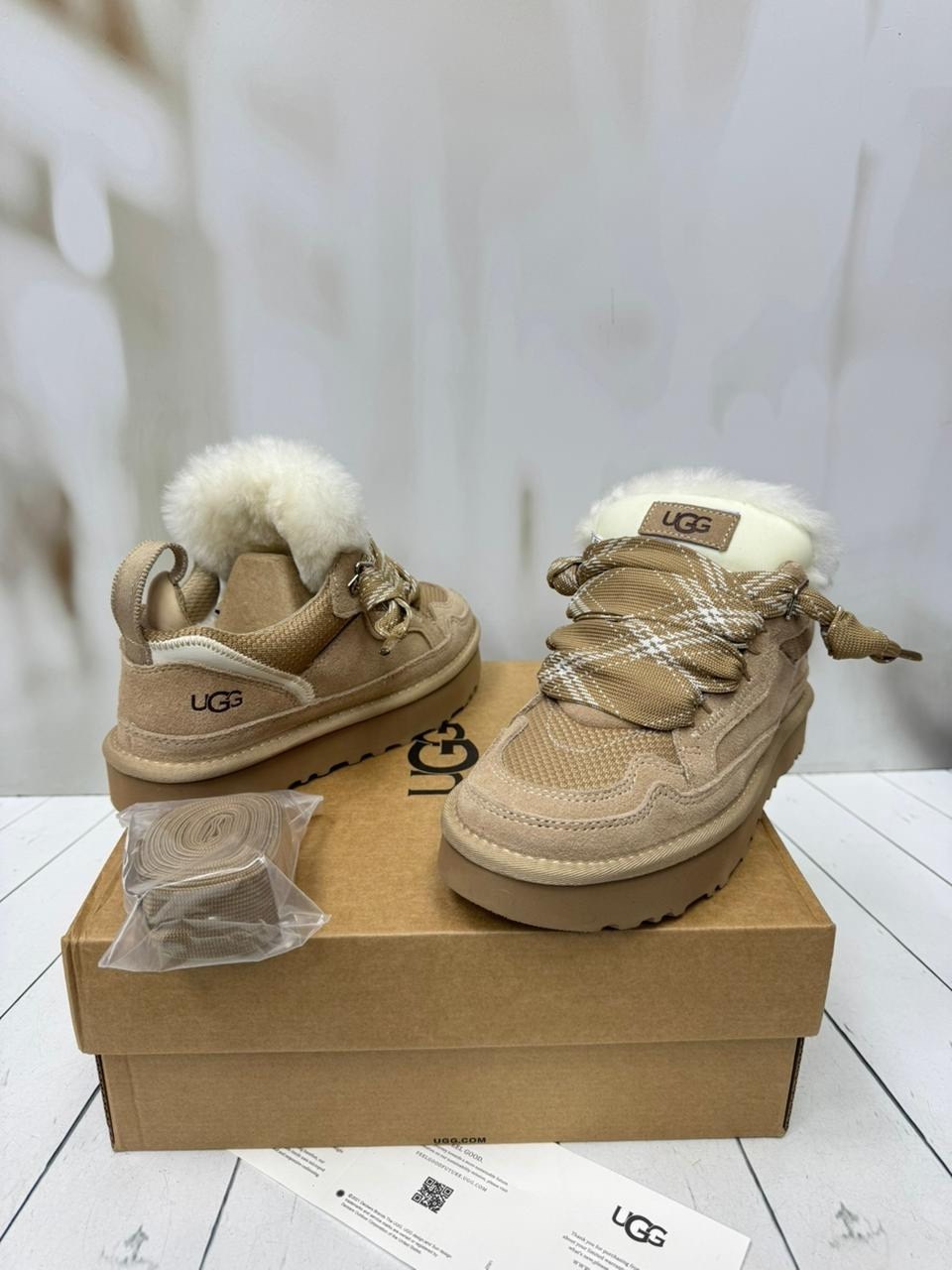 ,кроссовки ugg,зимняя ,угги кроссовки,кроссовки ugg женские