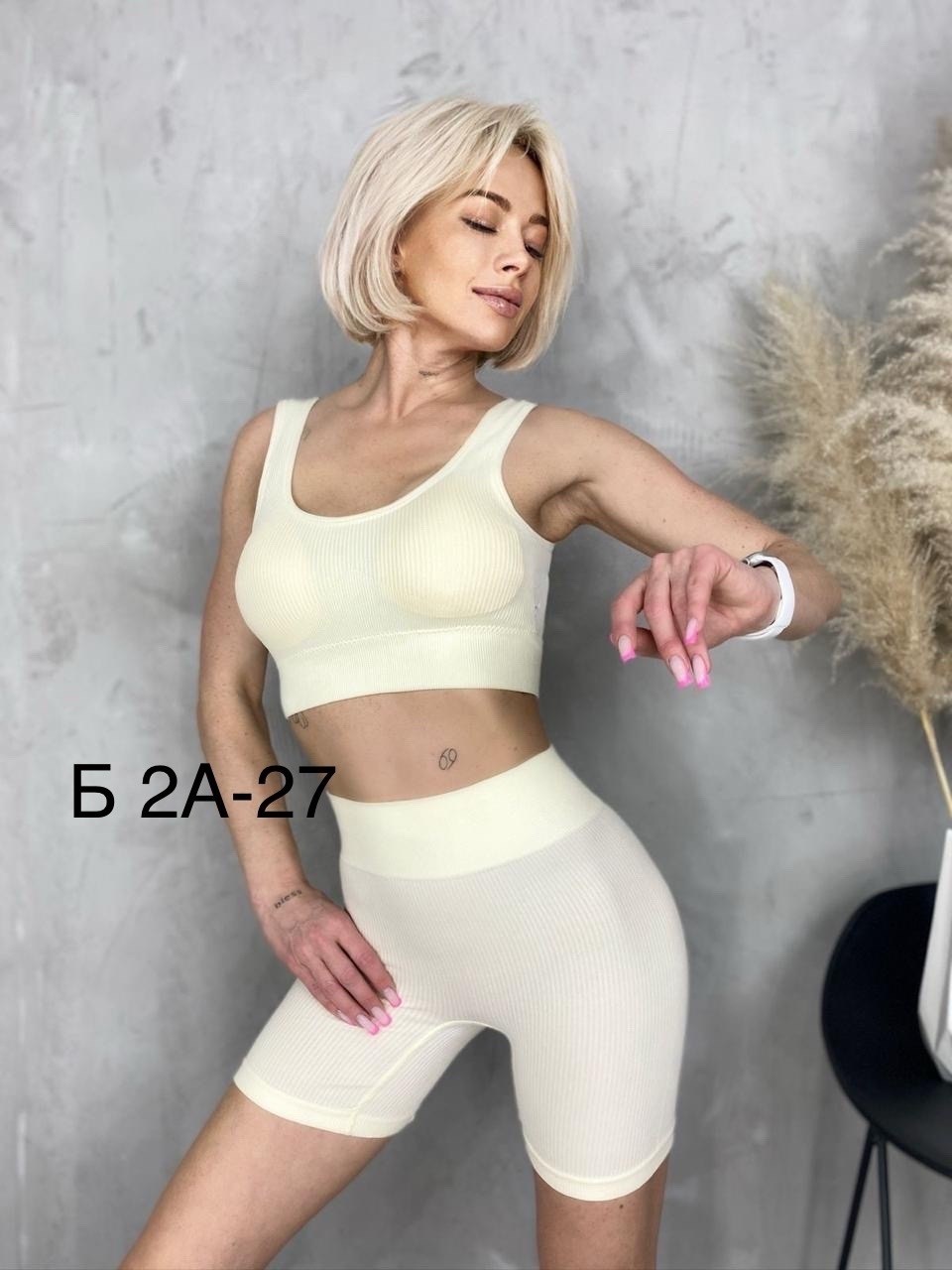 комплект нижнего белья,костюм для фитнеса,костюмы спортивный,женский тренировочный костюм,костюм женский спортивный топ и велосипедки