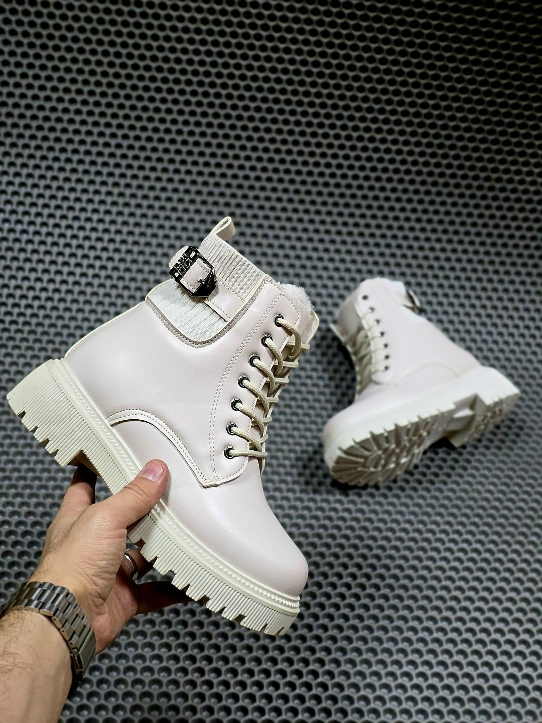 ,ботинки женские,ботинки модные,зимняя женская ,ботинка женские зимние