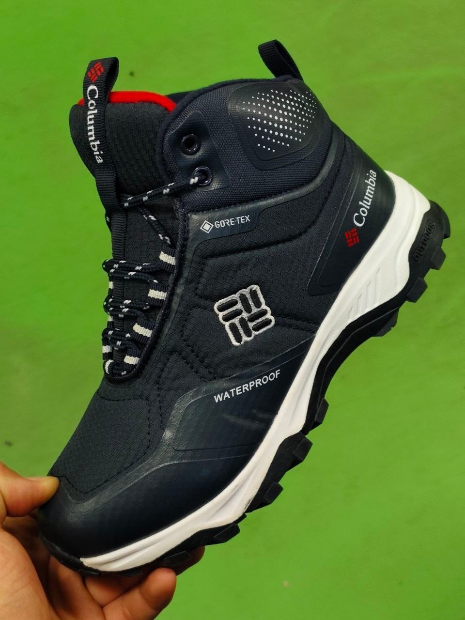 кроссовки adidas зимние,кроссовки зимние мужские адидас,зимние кроссовки adidas climaproof,кроссовки,ботинки зимние adidas climaproof