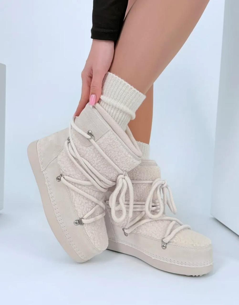 угги женские,,зимняя женская ,луноходы женские,угги женские зимние