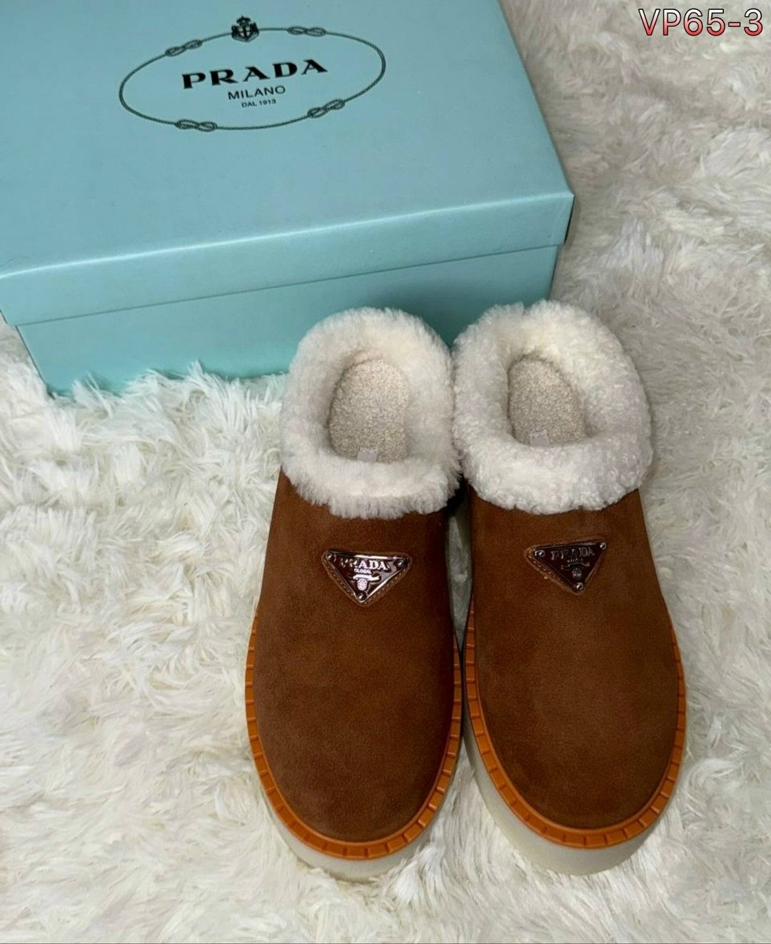 ,угги женские,женская ,тапки меховые,белые тапочки