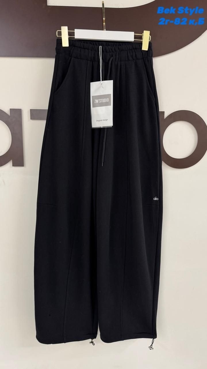 брюки штаны,спортивные брюки,одежда брюки,брюки стильные,широкие брюки
