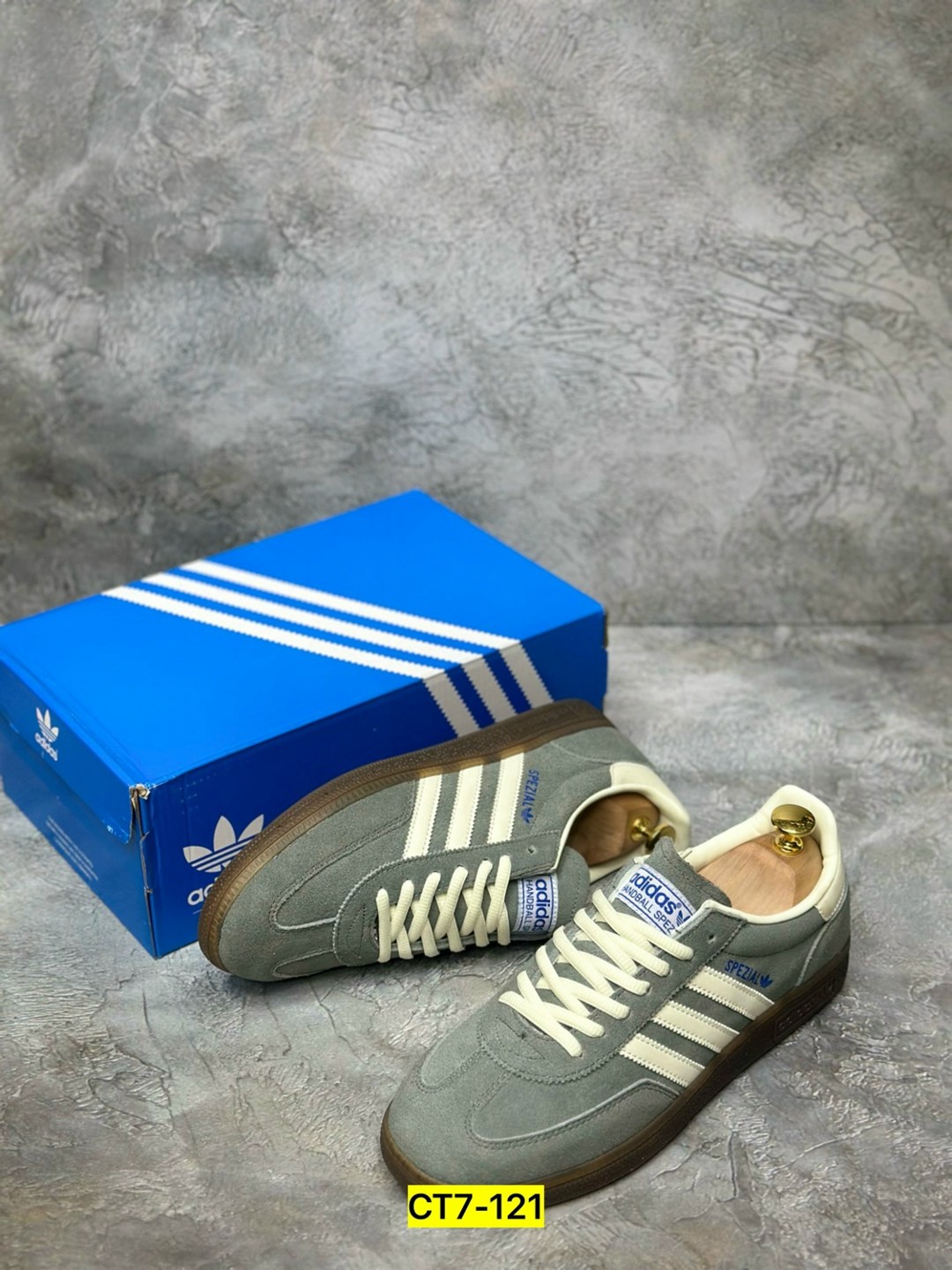 кроссовки adidas spezial,кроссовки adidas handball spezial,,кроссовки adidas,adidas handball spezial