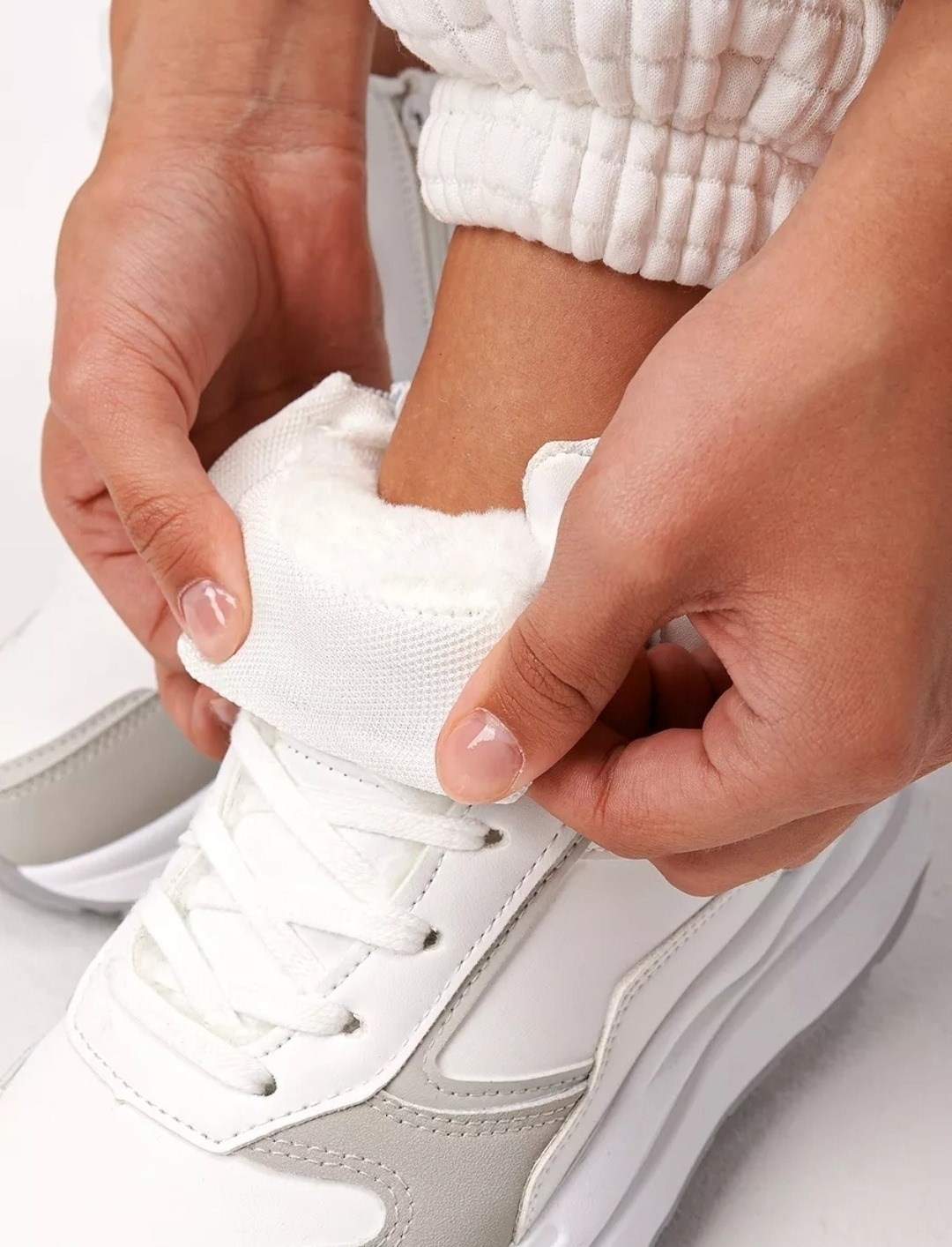 ,кроссовки женскиe,зимние кроссовки женские,кроссовки женские зимние высокие утепленные,кроссовки женские зимние высокие