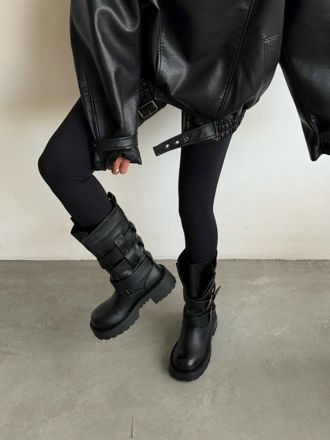 , женская,ботинки женские,ботинки модные,короткие сапоги